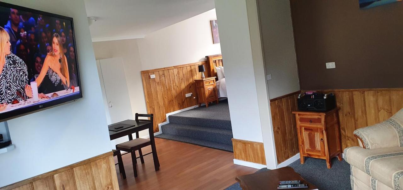 Cradle Alpine Retreat Bed & Breakfast Moina Екстериор снимка